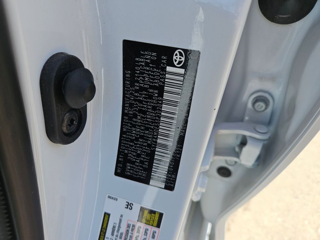 Thumbnail: 2025 Toyota Corolla - 30