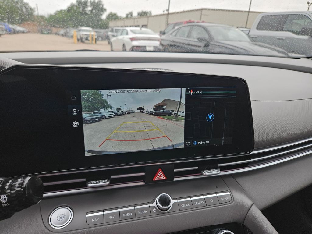 Thumbnail: 2025 Hyundai Elantra - 22