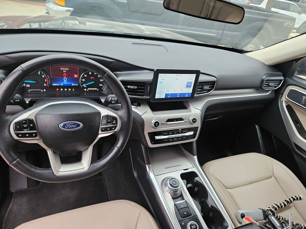 Thumbnail: 2024 Ford Explorer - 16