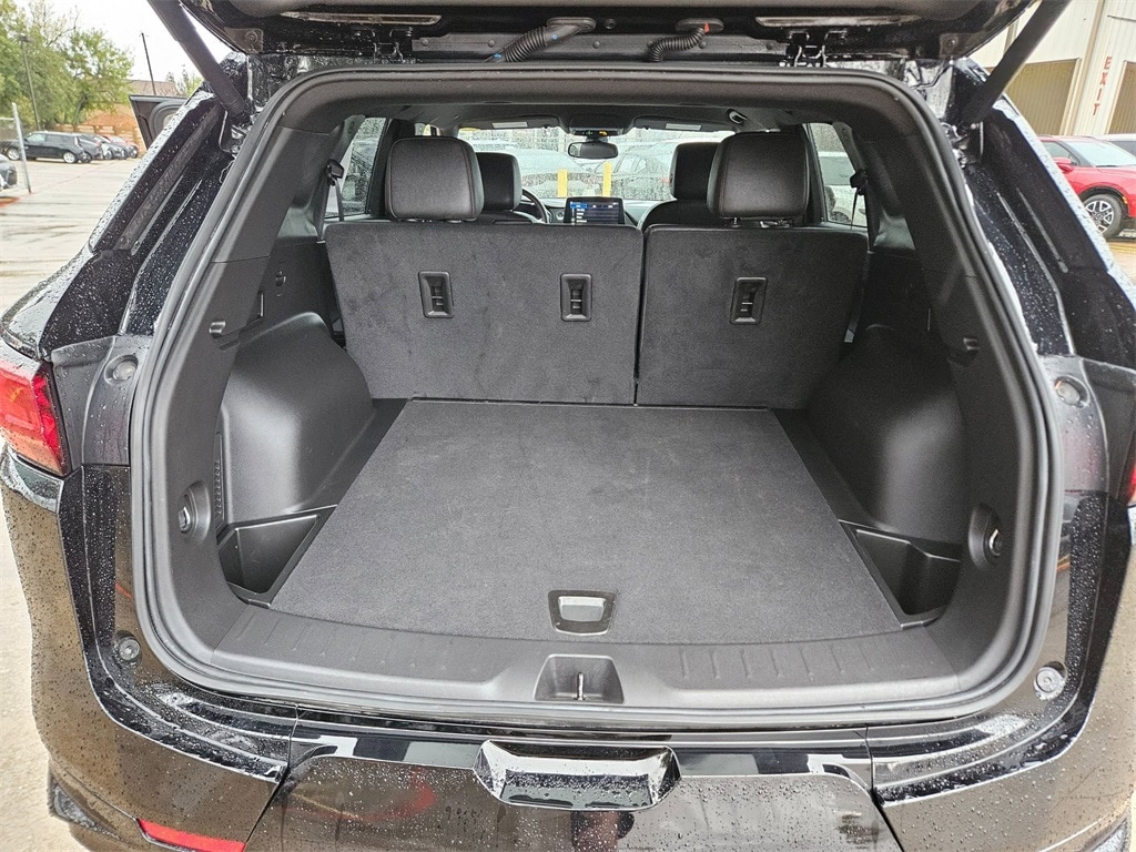 Thumbnail: 2025 Chevrolet Blazer - 24