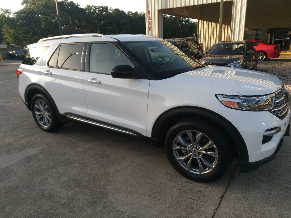 Thumbnail: 2024 Ford Explorer - 8