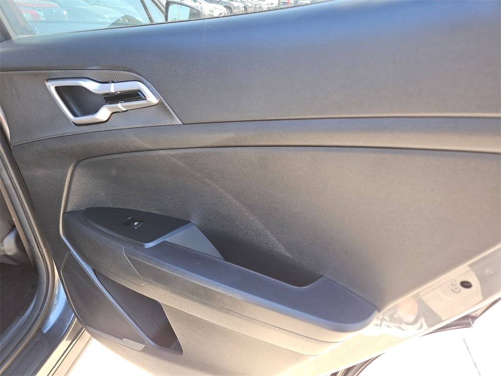 Thumbnail: 2024 Kia Sportage - 28