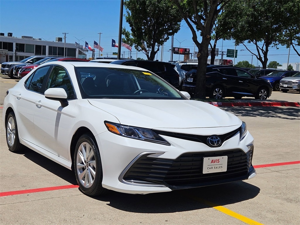 Thumbnail: 2024 Toyota Camry - 3
