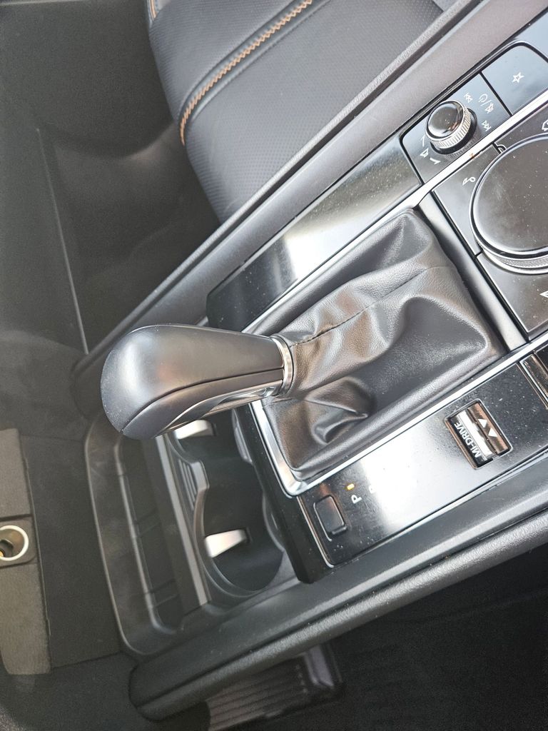 Thumbnail: 2025 Mazda CX-50 - 31