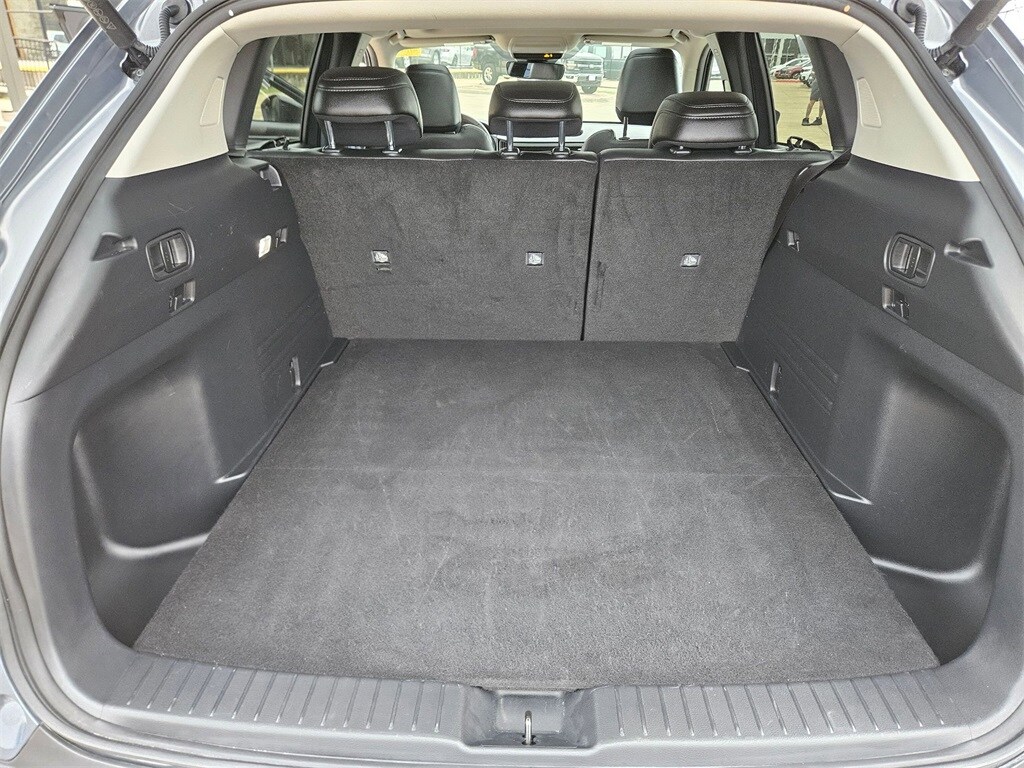 Thumbnail: 2025 Mazda CX-50 - 25