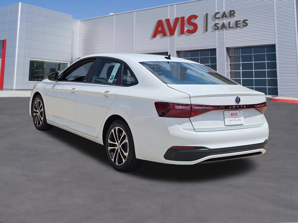Thumbnail: 2025 Volkswagen Jetta - 3