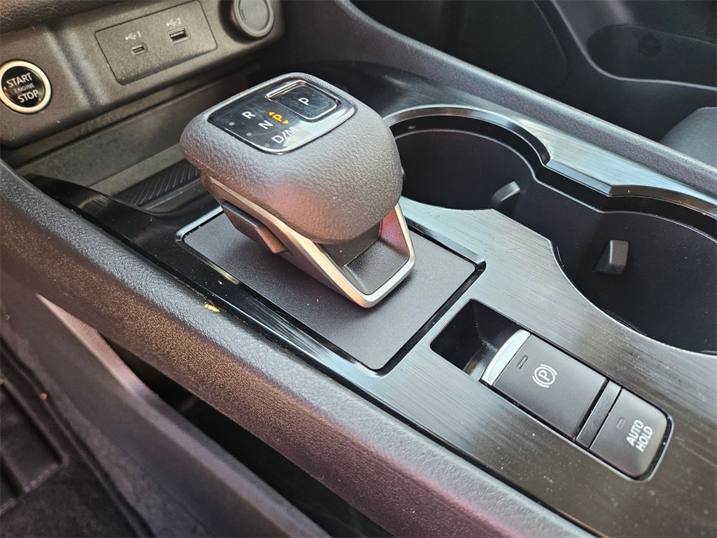 Thumbnail: 2023 Nissan Rogue - 25