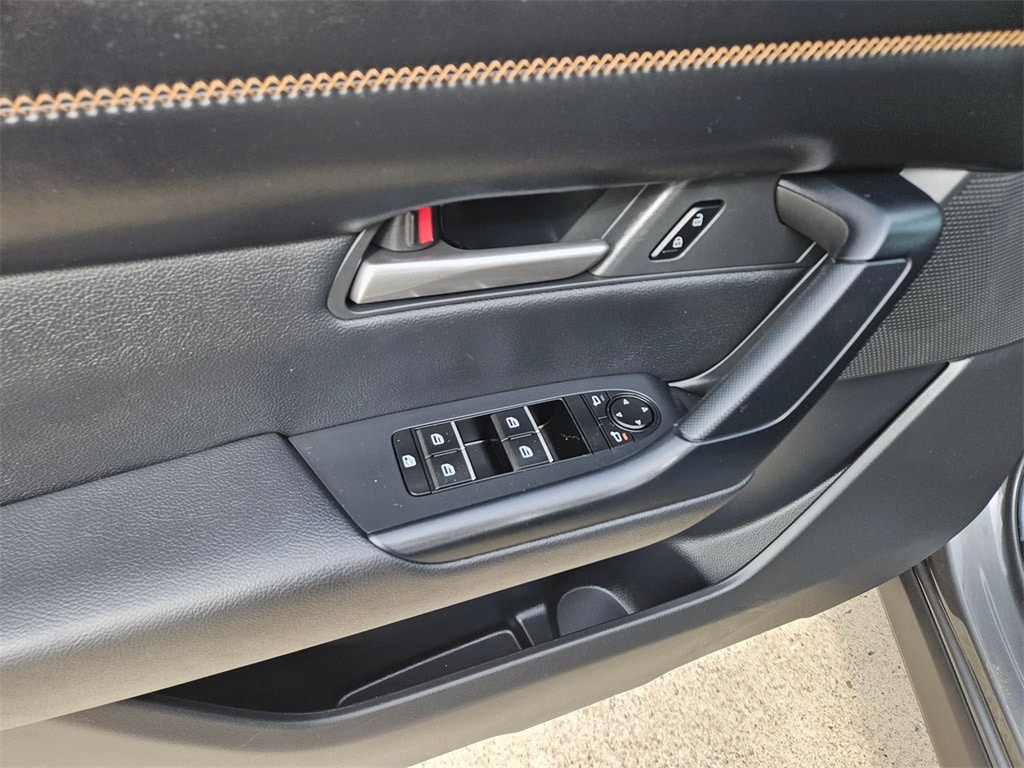 Thumbnail: 2025 Mazda CX-50 - 12