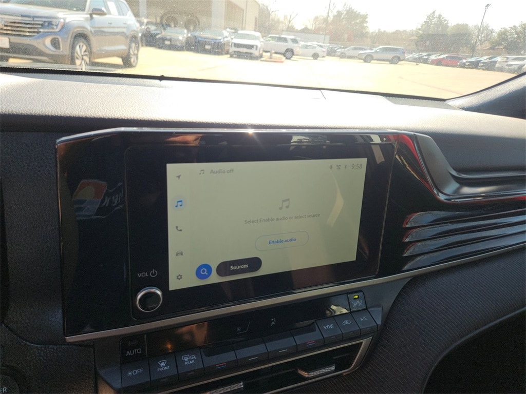 Thumbnail: 2025 Toyota Camry - 21