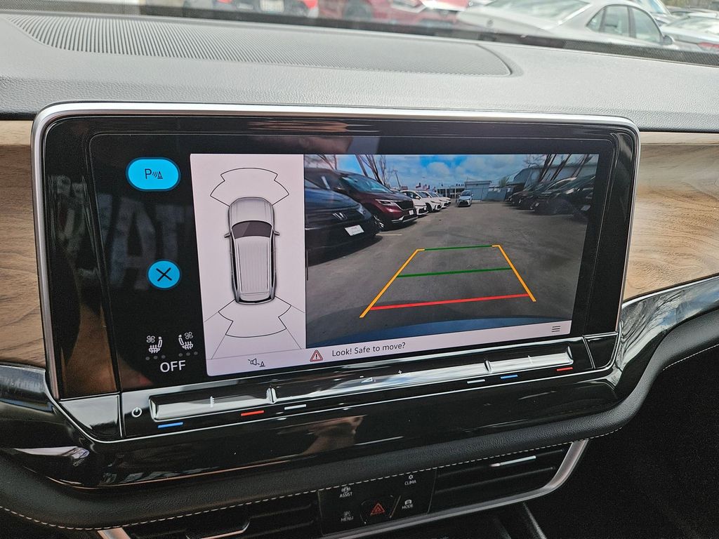 Thumbnail: 2025 Volkswagen Atlas - 22