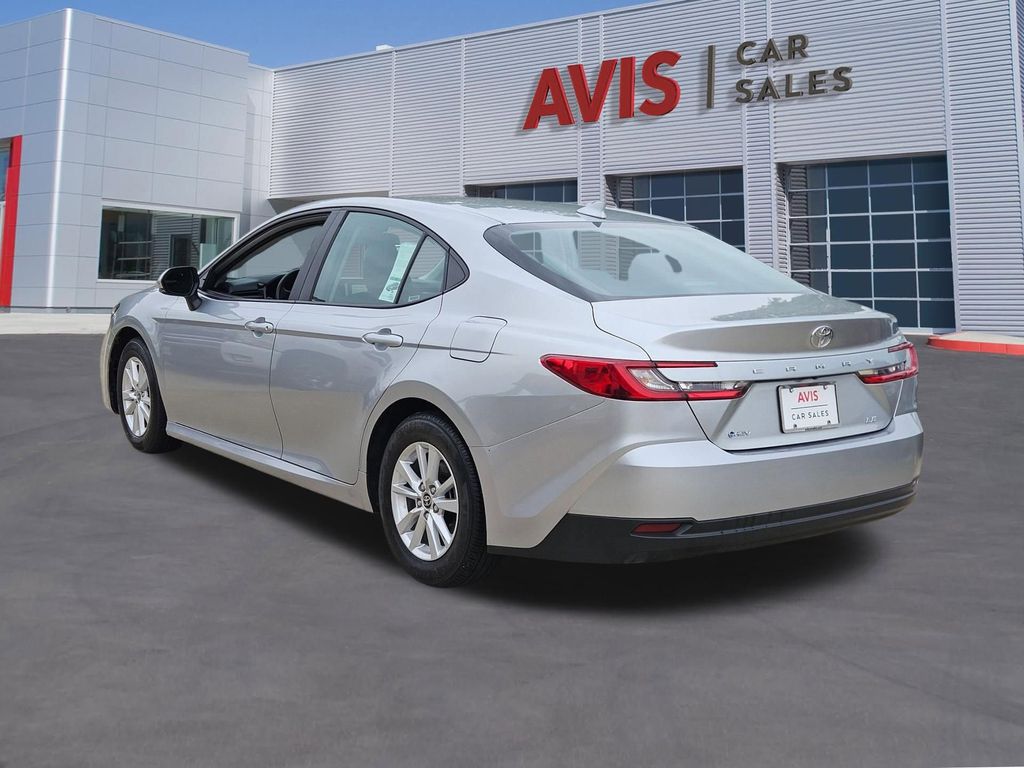 Thumbnail: 2025 Toyota Camry - 3