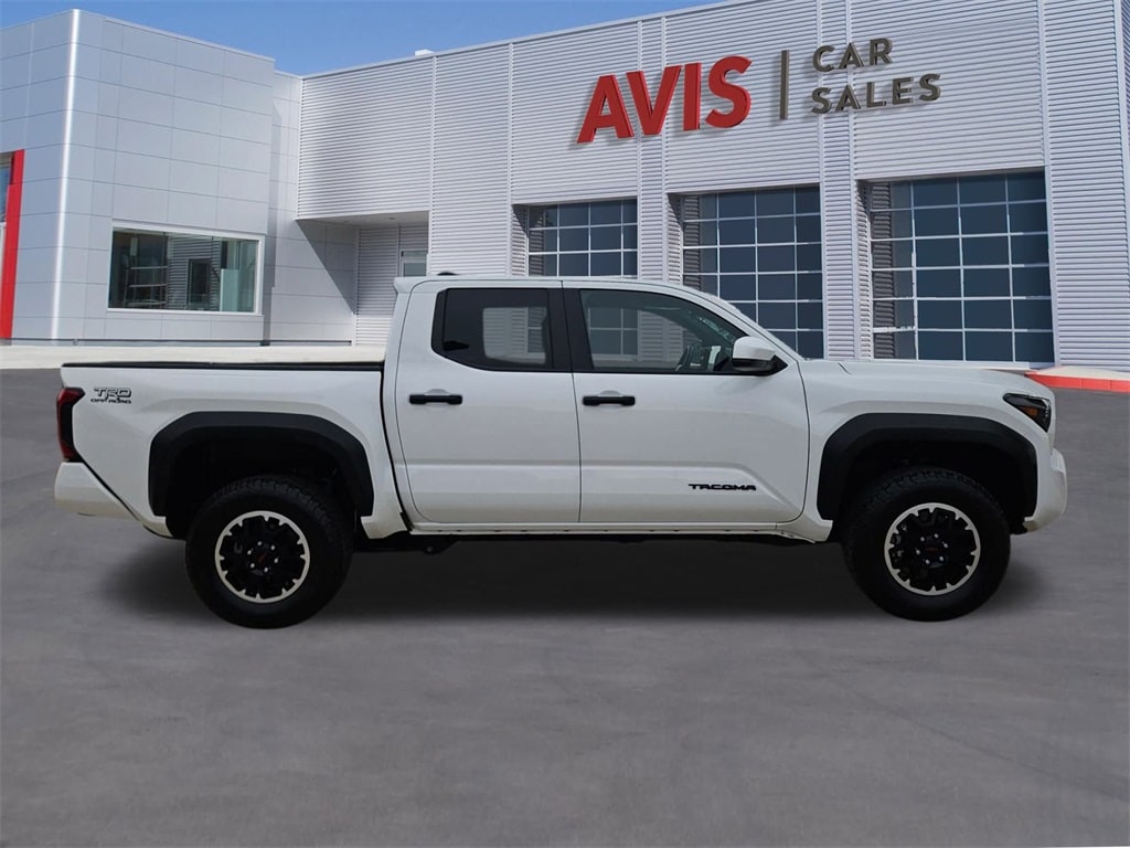 Thumbnail: 2025 Toyota Tacoma - 7