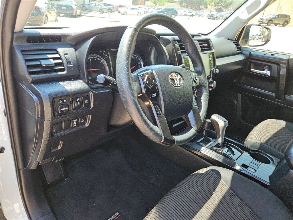Thumbnail: 2024 Toyota 4Runner - 23