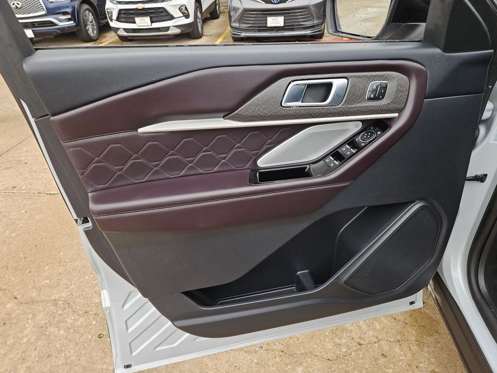 Thumbnail: 2025 Ford Explorer - 14