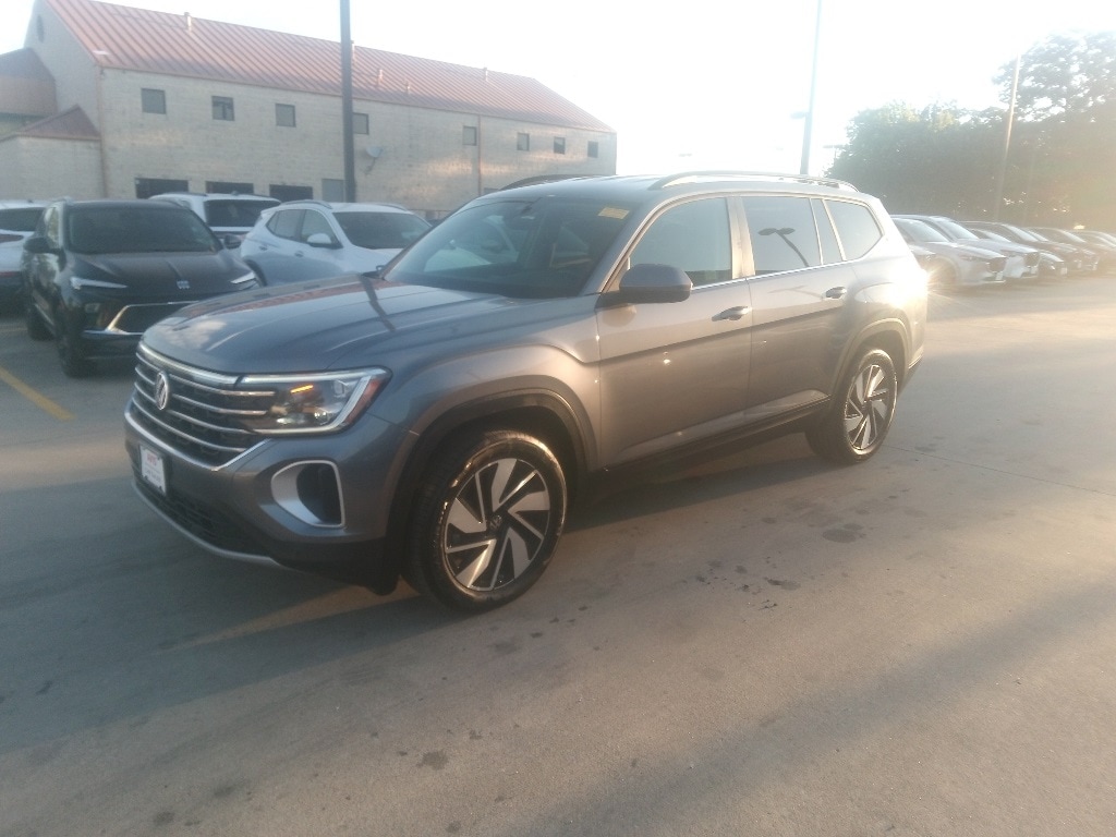 Thumbnail: 2025 Volkswagen Atlas - 1