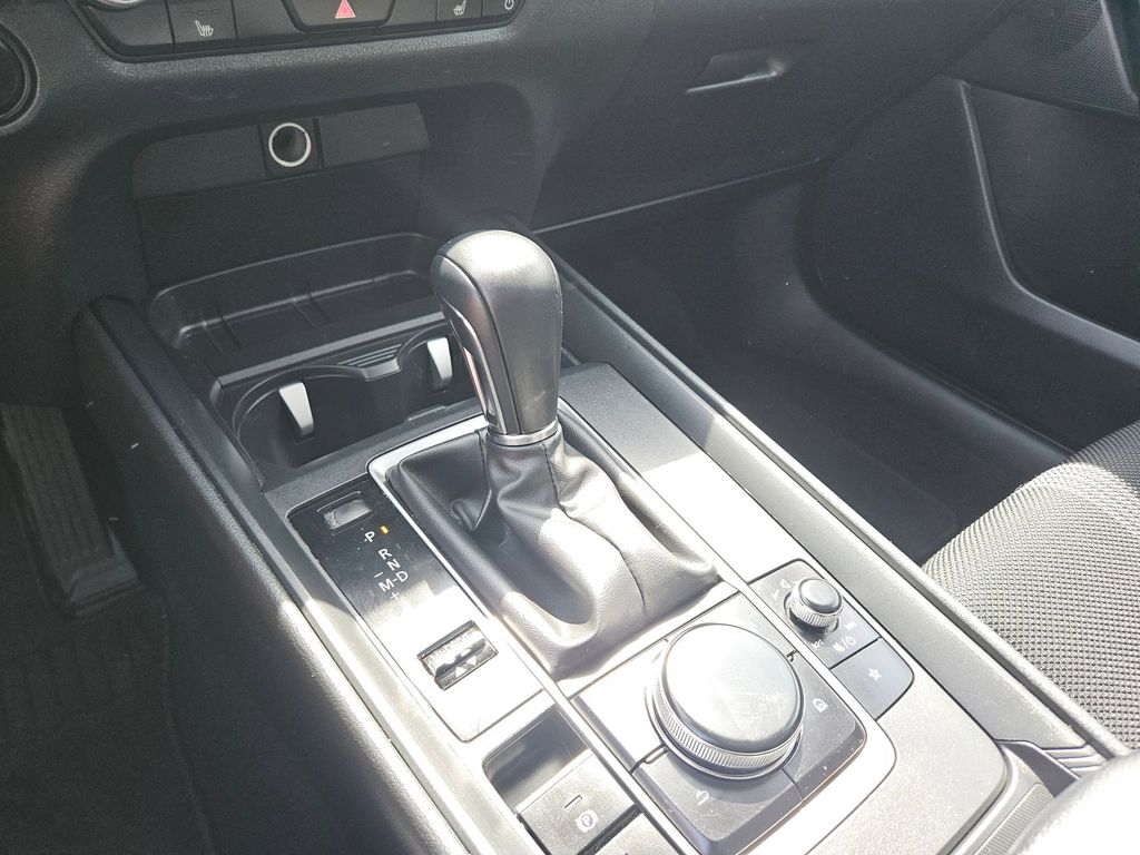 Thumbnail: 2025 Mazda CX-50 - 30