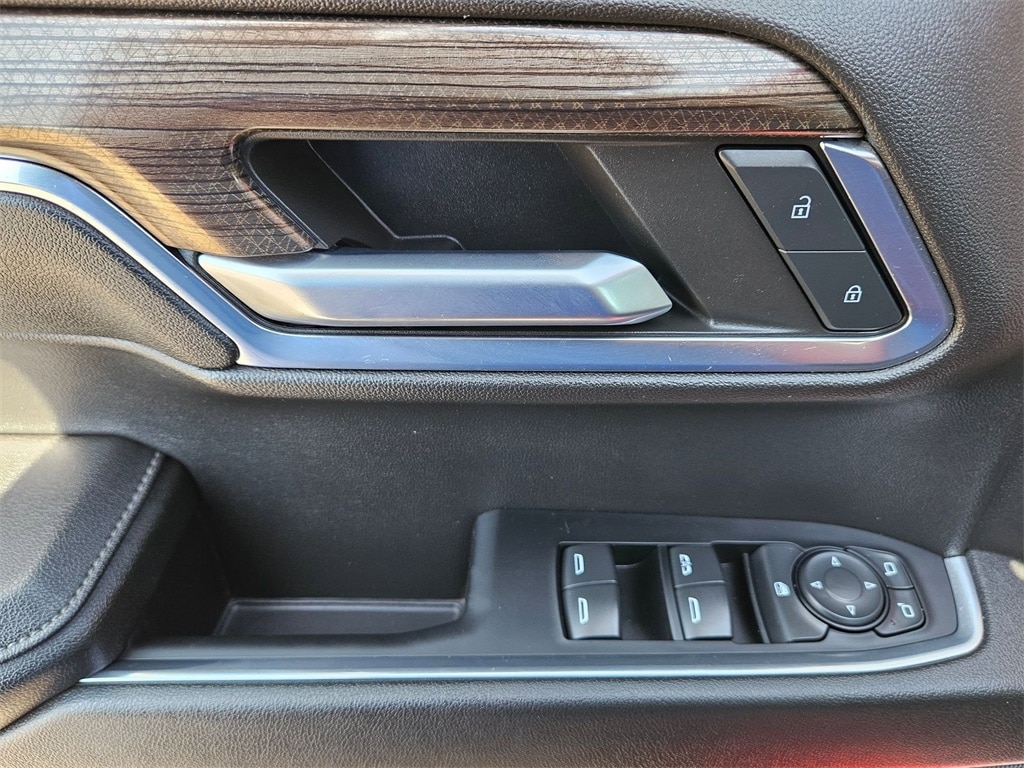 2023 Chevrolet Silverado 1500 LT 13