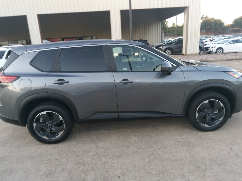 Thumbnail: 2024 Nissan Rogue - 5