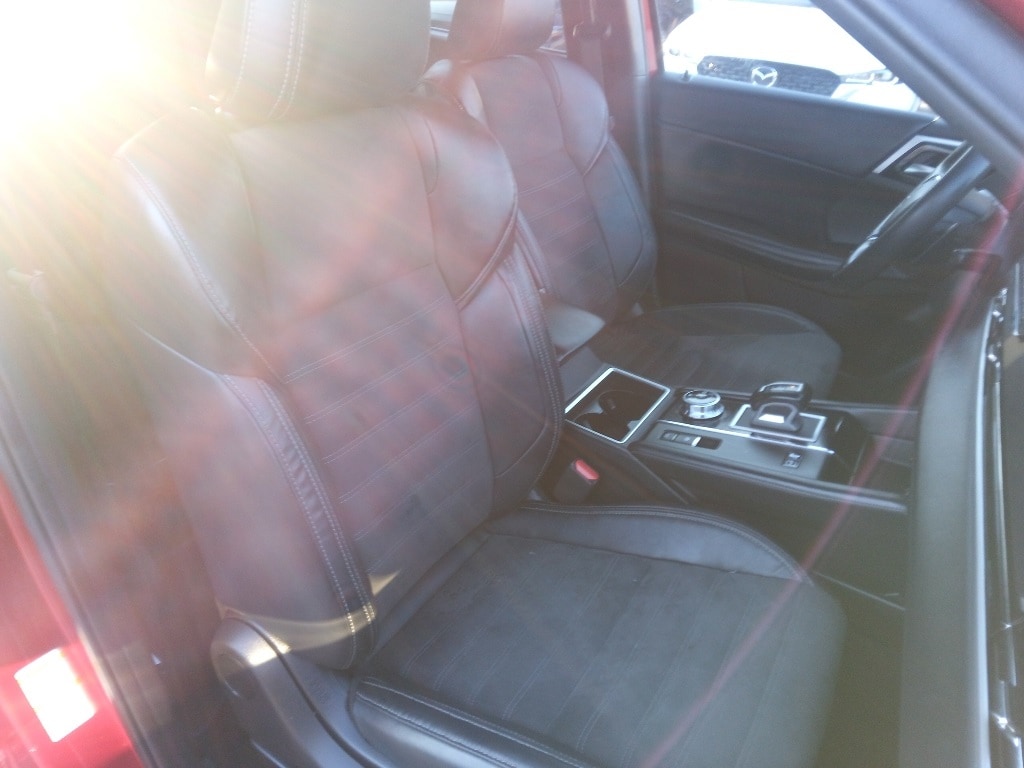 Thumbnail: 2023 Mitsubishi Outlander - 8
