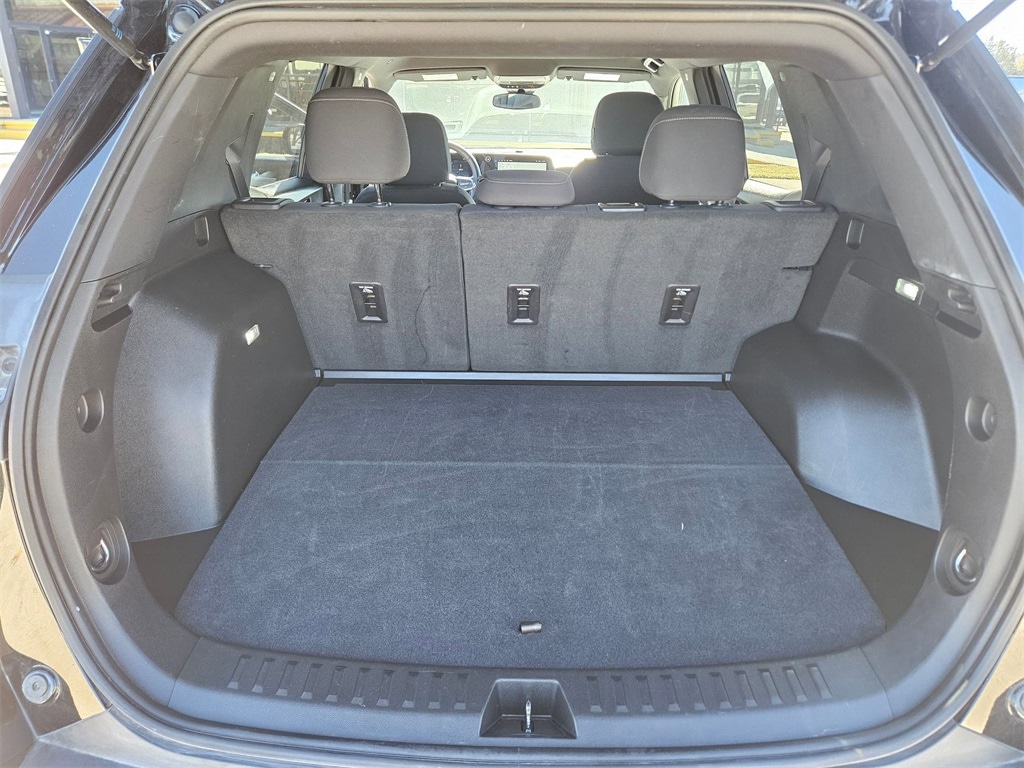 Thumbnail: 2025 Chevrolet Equinox - 24