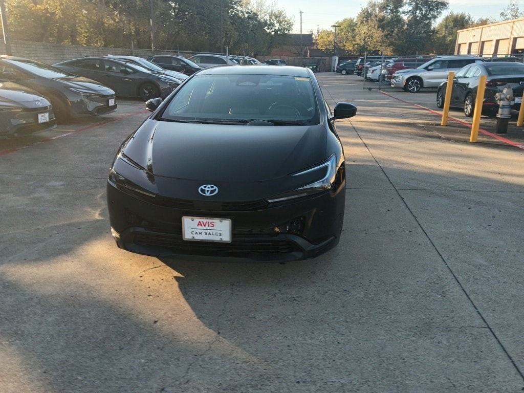 Thumbnail: 2025 Toyota Prius - 5