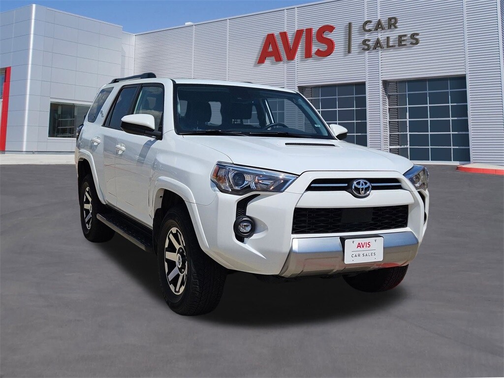 2024 Toyota 4Runner TRD photo 2