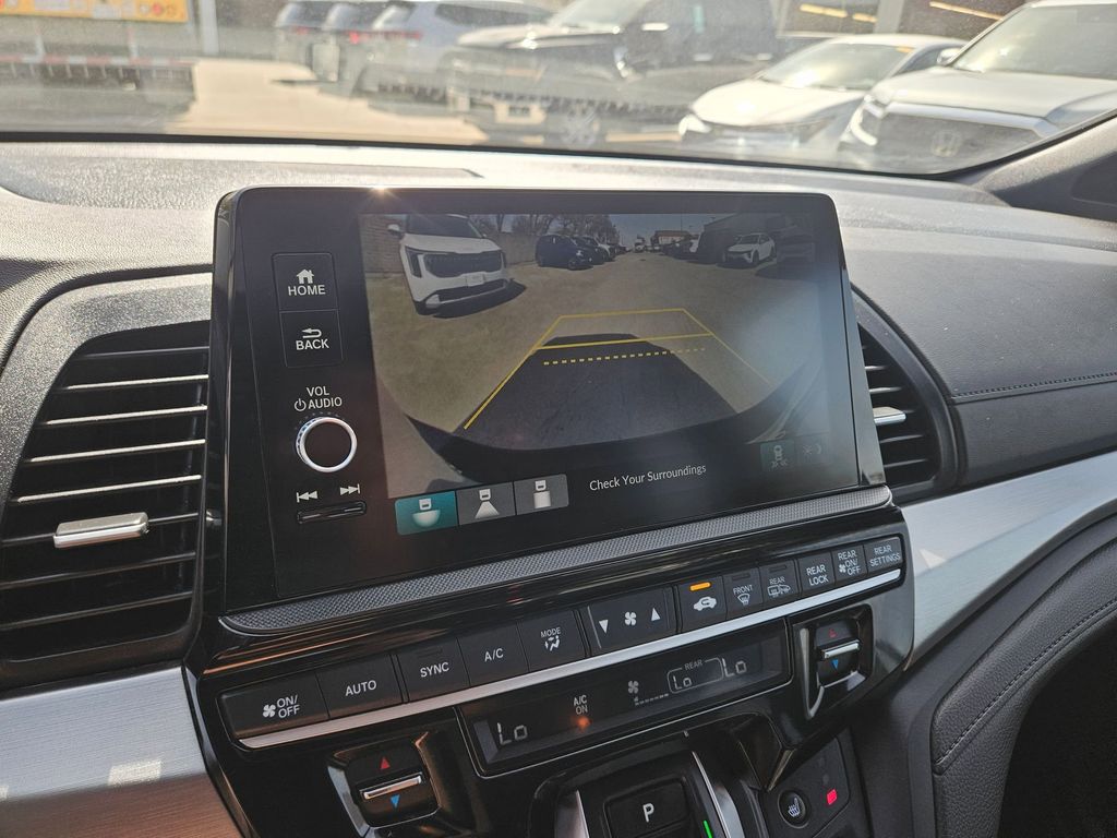 Thumbnail: 2025 Honda Odyssey - 22