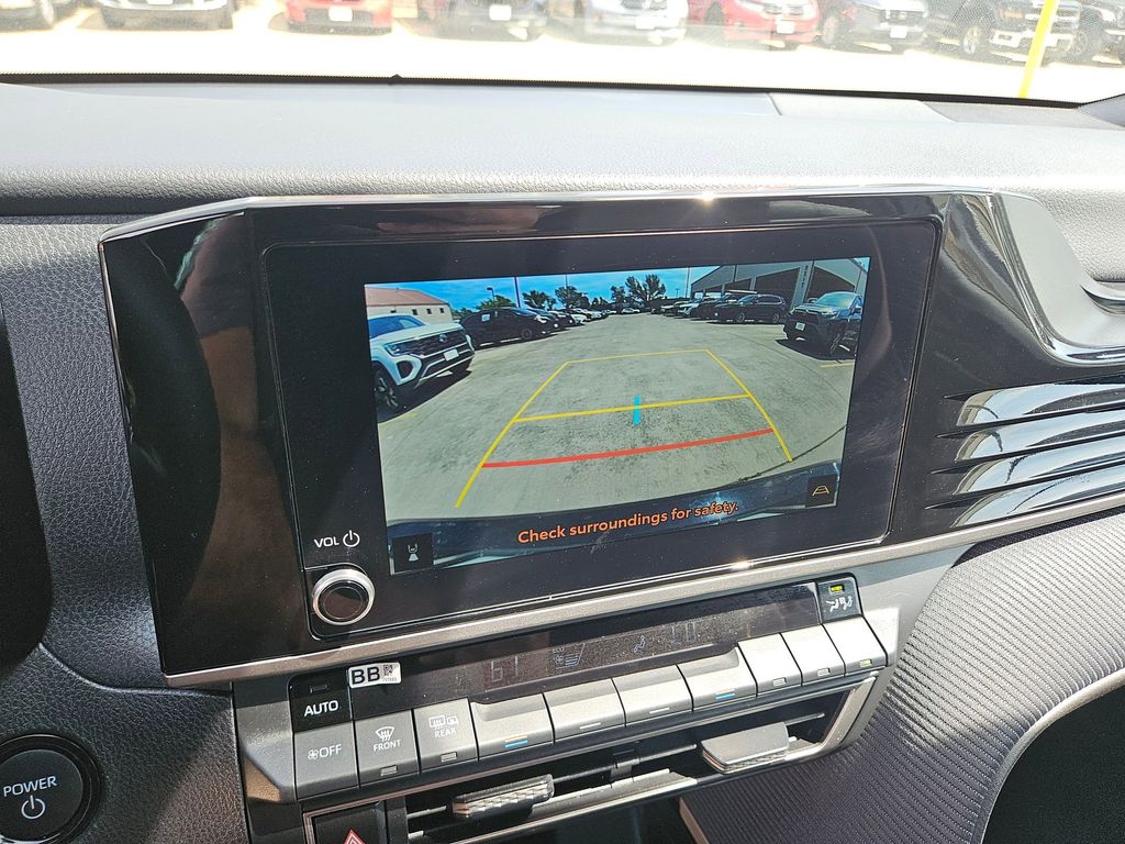 Thumbnail: 2025 Toyota Camry - 22