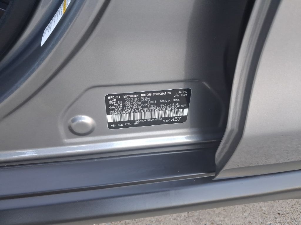 Thumbnail: 2025 Mitsubishi Outlander Sport - 3