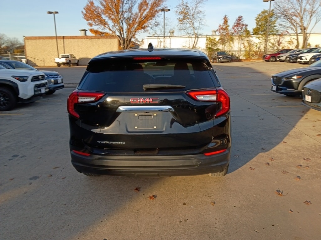 Thumbnail: 2024 GMC Terrain - 10