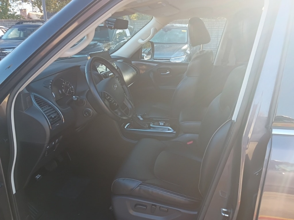 Thumbnail: 2024 INFINITI QX80 - 3