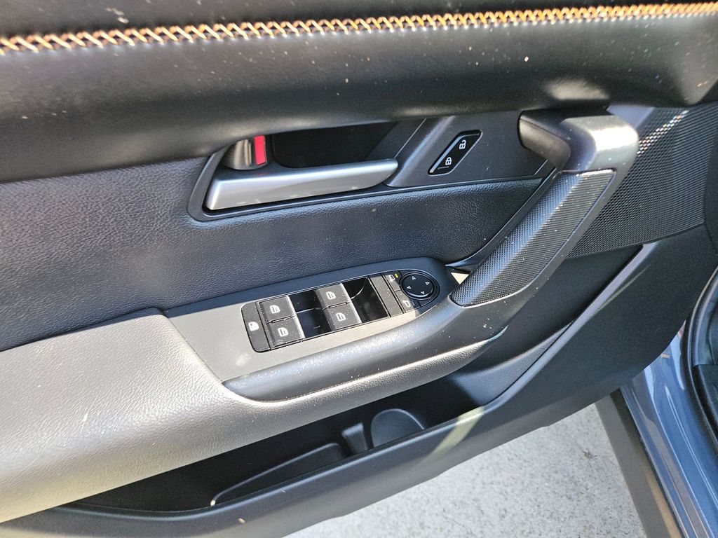 Thumbnail: 2025 Mazda CX-50 - 15