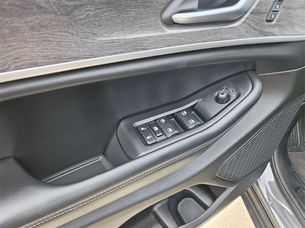 Thumbnail: 2024 Jeep Grand Cherokee L - 14