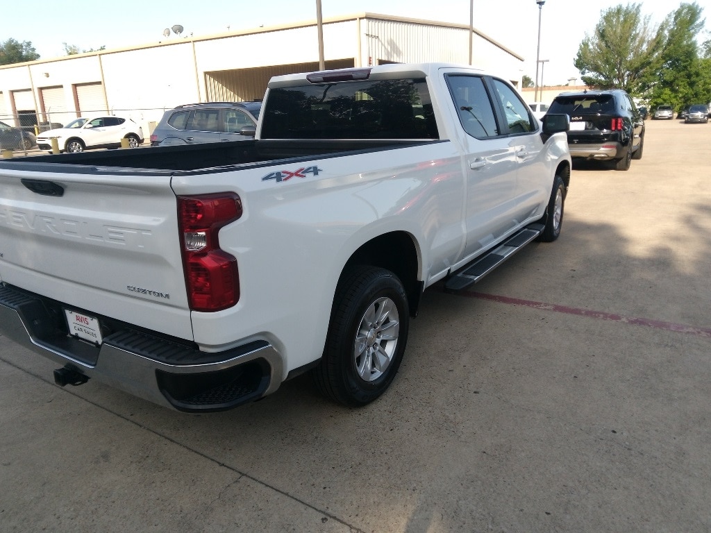 2023 Chevrolet Silverado 1500 LT 6