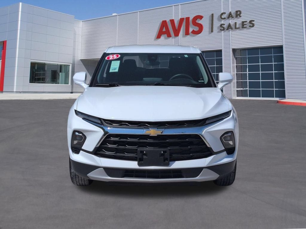 2025 Chevrolet Blazer 2LT - Photo 2
