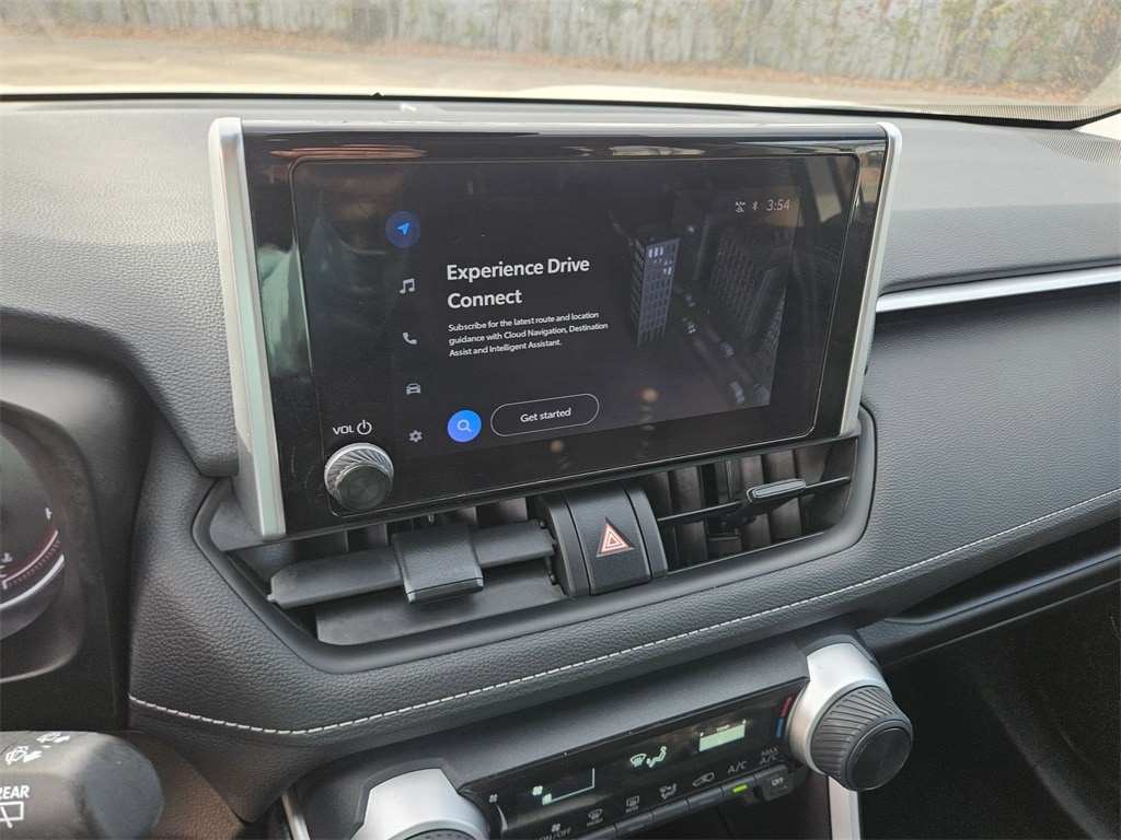 Thumbnail: 2024 Toyota RAV4 - 21