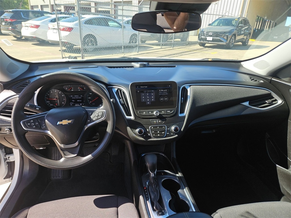 Thumbnail: 2024 Chevrolet Malibu - 14