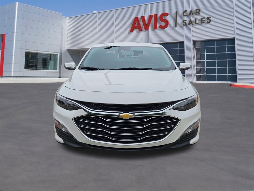 Thumbnail: 2023 Chevrolet Malibu - 2