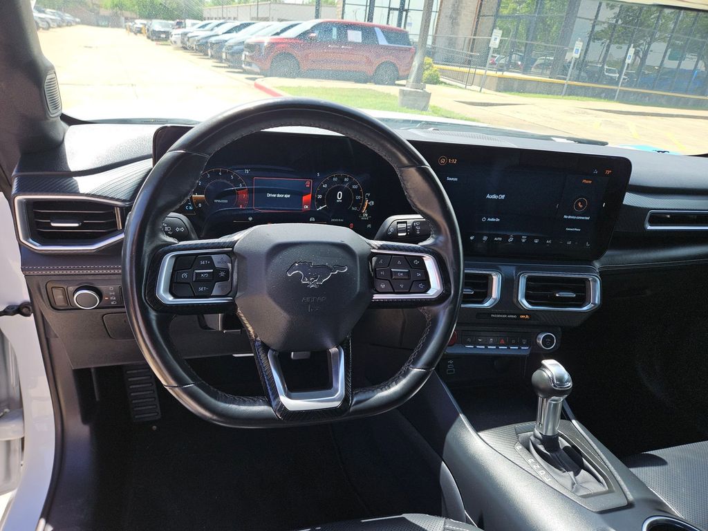 Thumbnail: 2025 Ford Mustang - 17