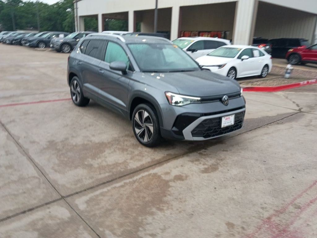 Thumbnail: 2025 Volkswagen Taos - 6
