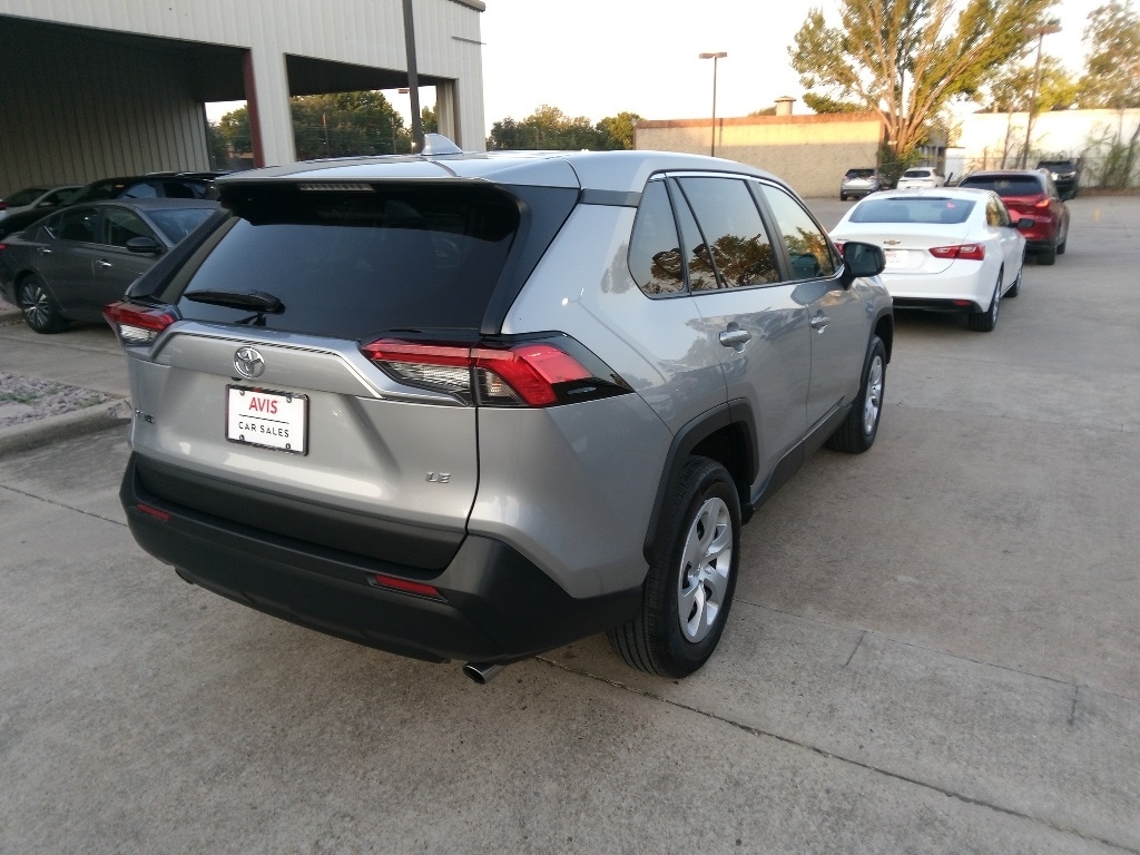 Thumbnail: 2025 Toyota RAV4 - 5