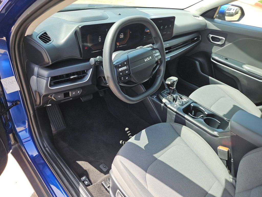 Thumbnail: 2025 Kia K4 - 15
