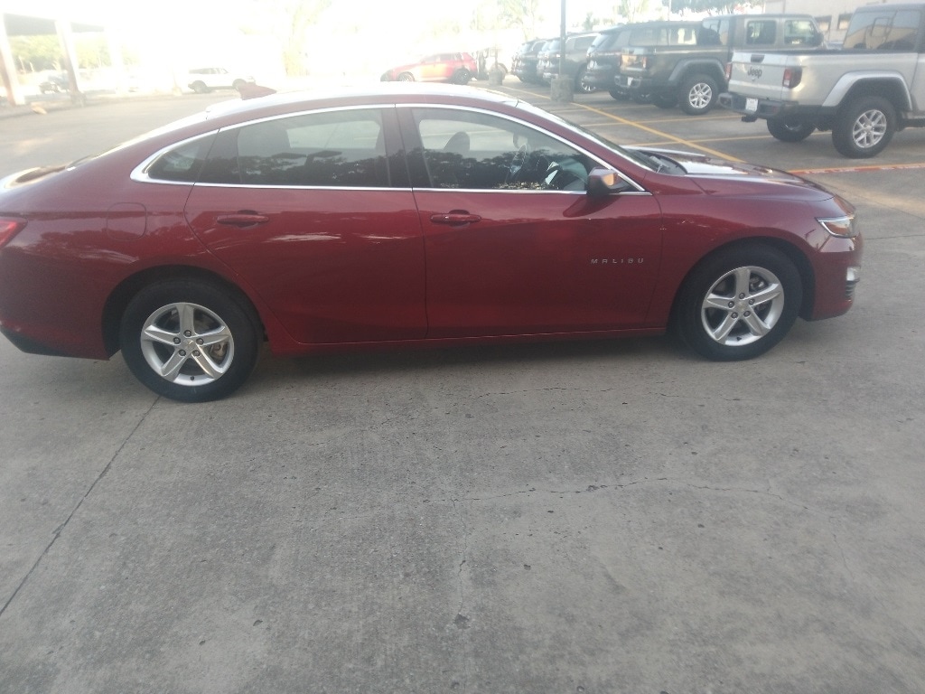Thumbnail: 2024 Chevrolet Malibu - 7