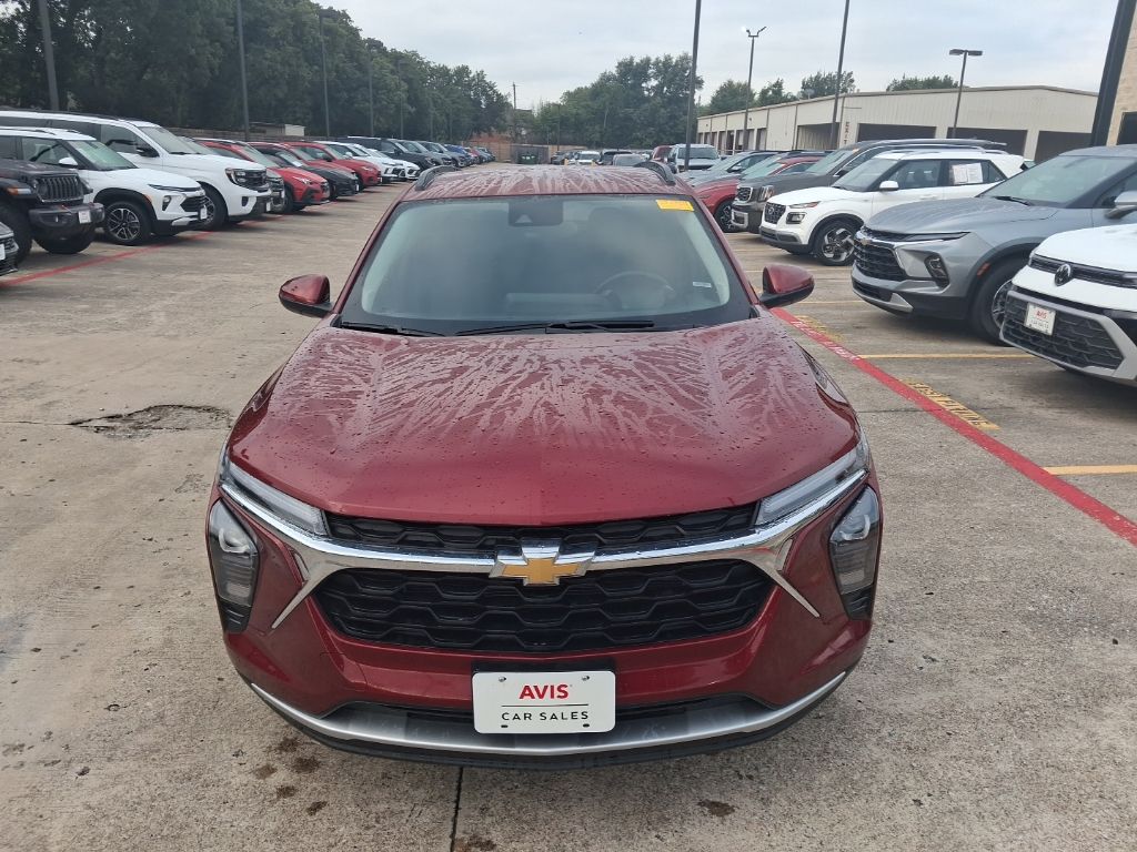 Thumbnail: 2025 Chevrolet Trax - 5