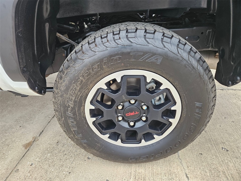 Thumbnail: 2025 Toyota Tacoma - 26