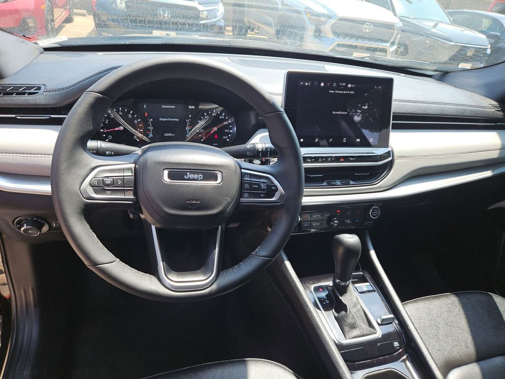 Thumbnail: 2025 Jeep Compass - 17