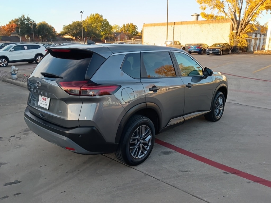 Thumbnail: 2023 Nissan Rogue - 5