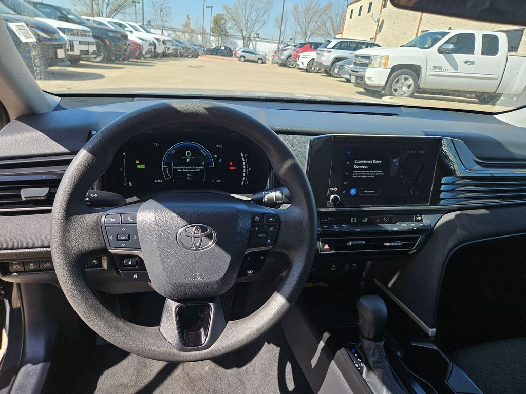 Thumbnail: 2025 Toyota Camry - 17