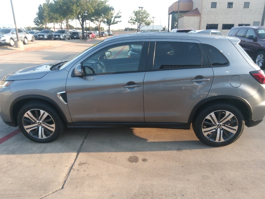 Thumbnail: 2024 Mitsubishi Outlander Sport - 4
