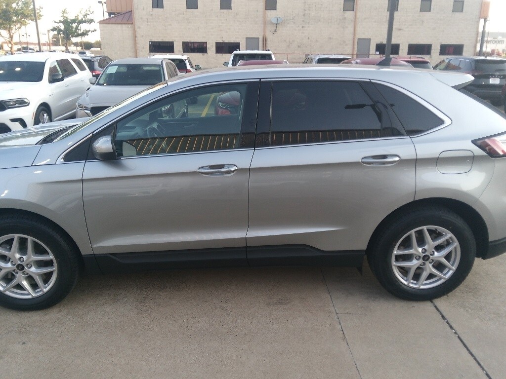 Thumbnail: 2024 Ford Edge - 3